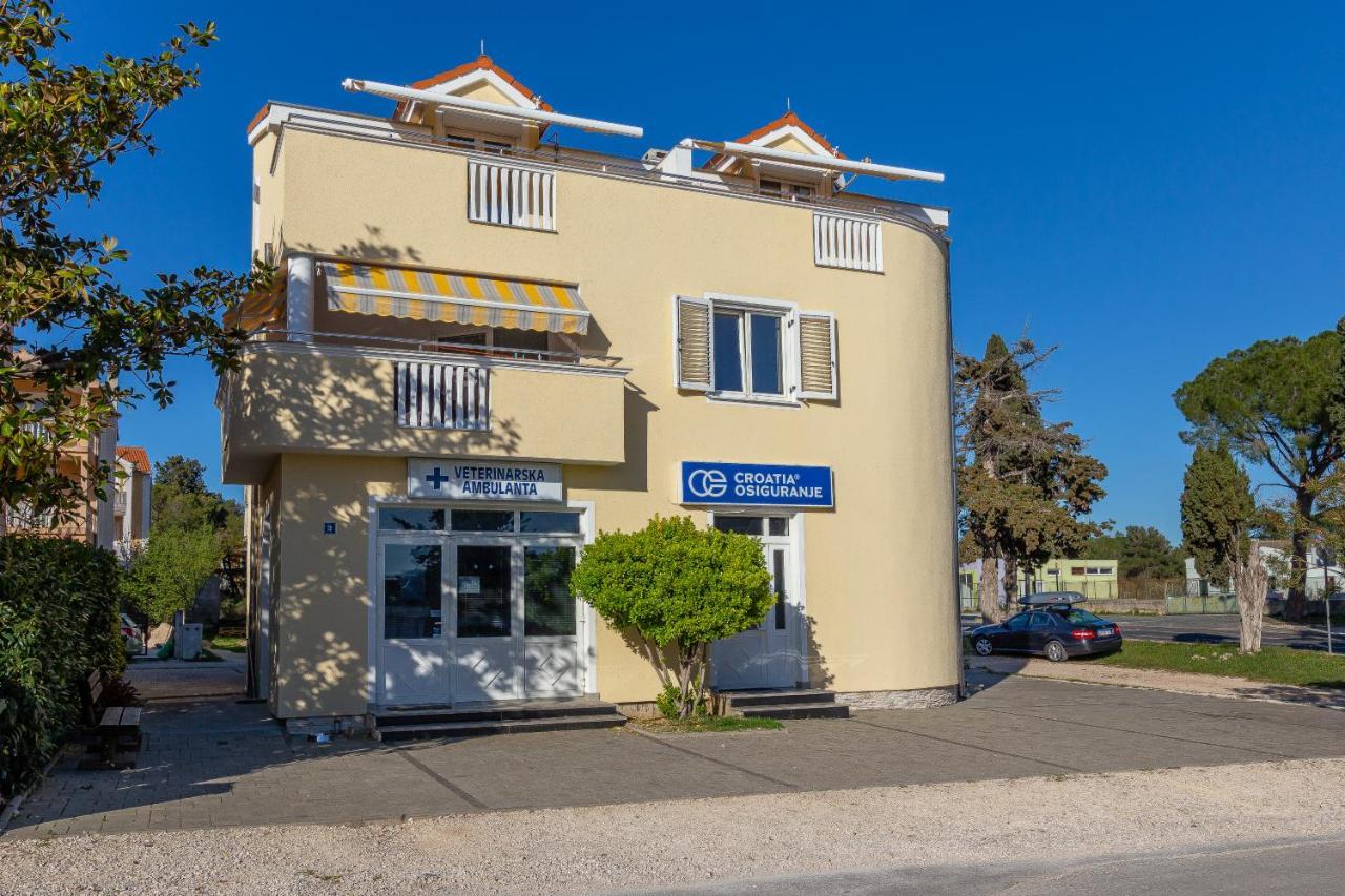 Apartments Dalmata Biograd Weißenburg Exterior foto